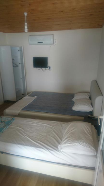 Erkin Apart Hotel Karsiyaka  Екстериор снимка