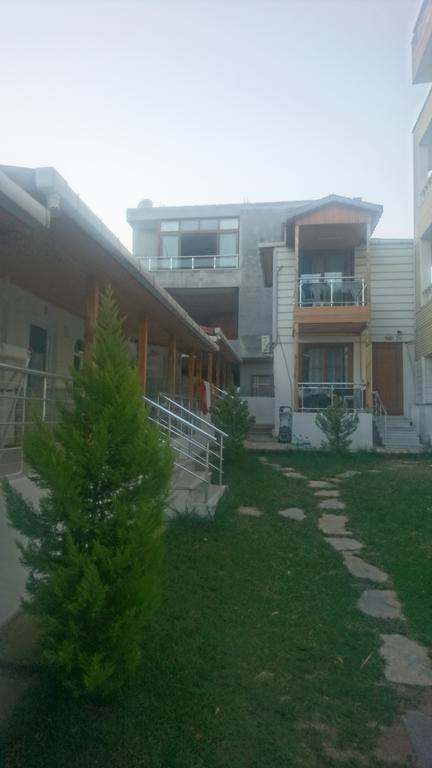 Erkin Apart Hotel Karsiyaka  Екстериор снимка