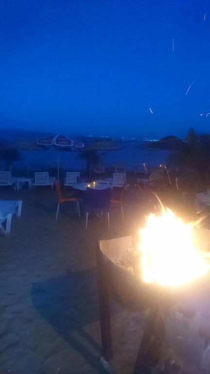 Erkin Apart Hotel Karsiyaka  Екстериор снимка