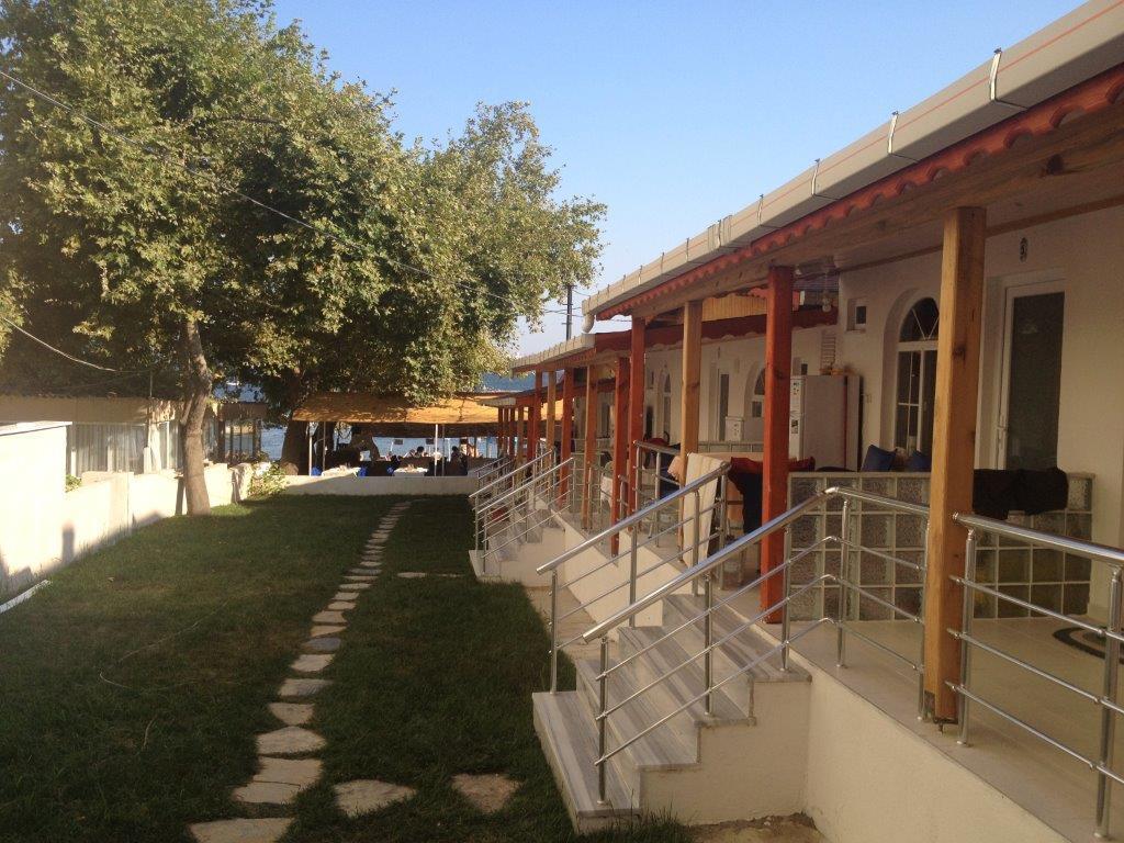 Erkin Apart Hotel Karsiyaka  Екстериор снимка